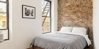 213 6th Avenue Gallery 4
