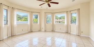 444 Kaulana Street - A Gallery 1