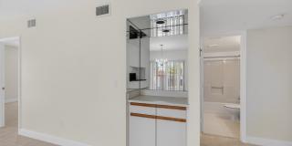 351 Club Circle Gallery 26