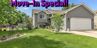 * MOVE-IN SPECIAL * 4 Bedroom, 2 Bath Home for Rent Gallery 1
