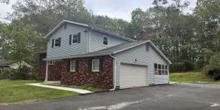 37 Seneca Road Gallery 4