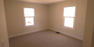 27 Maple Street Gallery 15