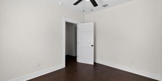 Charming 2BR House in San Antonio Gallery 21