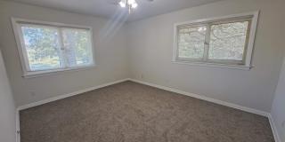 8598 Meadowbrook Dr Gallery 25