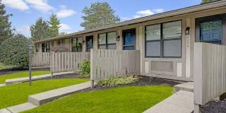 Stonehenge Apartments Gallery 13