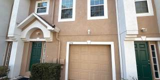 3 Bedroom 2.5 Bathroom in Ashburn Square Gallery 1