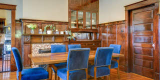 Renovated Historic 4 Bedroom Home w/ Two Car Garage in East Nashville Gallery 9