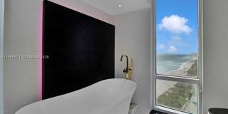 16699 Collins Ave # 2002 (A11980571) Gallery 13