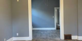 Cozy Renovated 2 Bed in South Omaha! Gallery 5