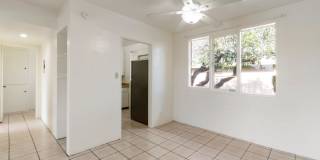 Charming 1-bedroom, 1-bath home in Tucsons most iconic neighborhood! Gallery 20