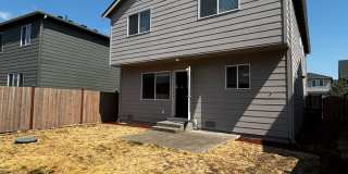 Wonderfully maintained Rainier Ridge Puyallup Home! Gallery 18