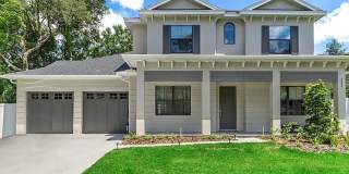 Exquisite 4-Bed, 5.5-Bath Executive Retreat with Lap Pool in Prime Winter Park Location Gallery 1