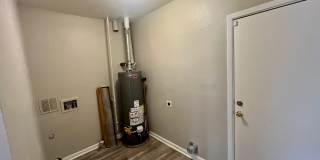 ** Move in Special** Spacious 3 bedroom, 1 bath Lakewood duplex with fenced in backyard available! Gallery 14