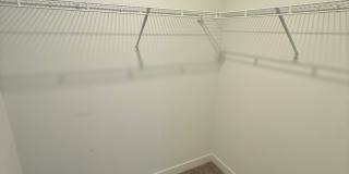 1046 Elmwood Ln Gallery 40