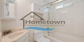 Spacious 4 Bedroom 2 Bath Duplex Unit in Hayden Gallery 12