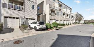 1811-B WHEYFIELD DR #11-B Gallery 35