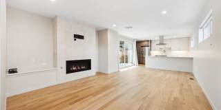 Fantastic Front Side Luxury Denver Townhome! Gallery 6