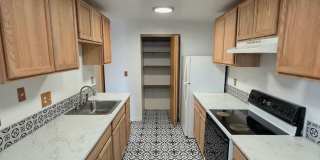 Renton Sunset Heights Condominiums - 2 bedroom 1 bathroom lower floor unit - W/S/G included- Available NOW!! Renton Sunset Heights Condominiums - 2 bedroom 1 bathroom lower floor unit - W/S/G included- Available NOW!! Gallery 13