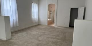 Beautiful 3 bed home with 3 car garage in Indian Hills behind Target Gallery 29