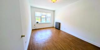 1701 West North Shore Avenue Gallery 1
