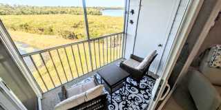 Seasonal/short term 2/2 vacation condo close to Anna Maria Gallery 16