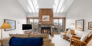 WINTER RENTAL-Buffalo Village-2 Bedroom Plus Loft with Amazing Views Gallery 1