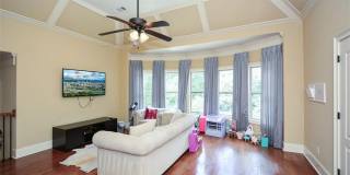 2210 Spalding Drive Gallery 25