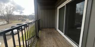 Pine Lake Apartments Gallery 16