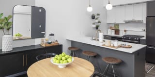 Mercato Grove Gallery 6