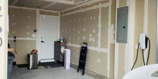 24260 THURSO Square Gallery 16