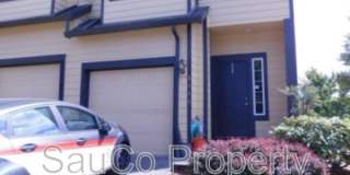 5914 SE 16th Loop 5914 SE 16th Loop Gallery 1