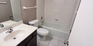 Bristol Square Apartments Gallery 27