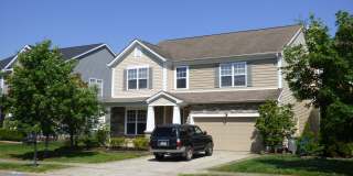Beautiful 4 BR Home in South Lexington! Open Floor Plan, Walk-In Closets, Jetted Tub, Pets Ok! Beautiful 4 BR Home in South Lexington! Open Floor Plan, Walk-In Closets, Jetted Tub, Pets Ok! Gallery 1