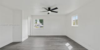 1867 NW 8th Ave Gallery 14