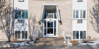 4430 Post Road Gallery 1
