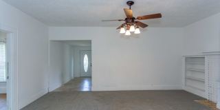 4 Bedroom Home!! Gallery 11
