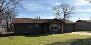 1400 SE 21st Street Gallery 1