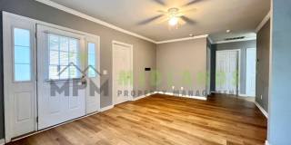 3425 Manor Avenue Gallery 2