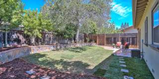 Saratoga 5 Bedrooms with Free Electricity from Solar System Gallery 28