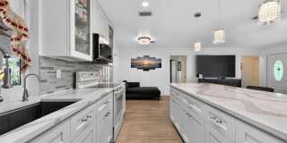 407 Highwood Circle Gallery 9