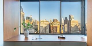 210 W RITTENHOUSE SQUARE Gallery 16