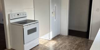 394 Warren Avenue Gallery 7