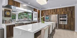 25432 Nottingham Court Gallery 13