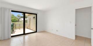 1496 SE Colchester Circle Gallery 6