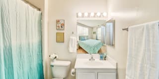 Marley Manor Luxury Apartment Homes Gallery 34