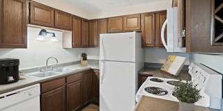 Castlerock Apartment Homes Gallery 6