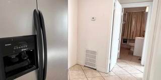 1 Bed/1 Bath Near the Plaza District 1 Bed/1 Bath Near the Plaza District Gallery 9