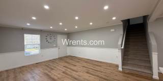 Adorable 3 Bed 2+ Bath in 5 Mile – Cherry Ln Gallery 1