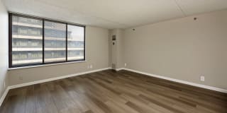 Lenox Club Gallery 7