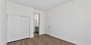 18 Glen Cove Gallery 13